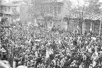 تظاهرات با حضور پررنگ زنان در آبان ماه 1357