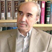 دکتر علی اشرف صادقی